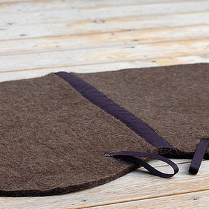 Dressage saddle pad from Natural wool, handfelted English saddle pad for showjumping saddle. Schabracke. Saddle cloth. Reitpad image 8