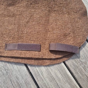 Dressage saddle pad from Natural wool, handfelted English saddle pad for showjumping saddle. Schabracke. Saddle cloth. Reitpad image 4