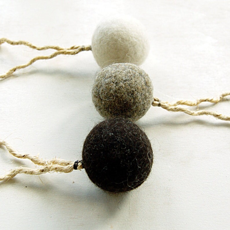 Cat toy felted ball with sisal rope white felted cat toy catnip ball image 2