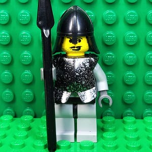 LEGO® Castle Knights Kingdom I - Castle Guard With Full Armor and Spear Rare,  Minifigure,  Minifig, LEGO®