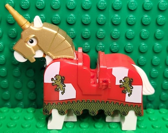 LEGO® Animals Classic White Horse With Unicorn Helmet and Medieval Knights Lion Pattern Barding Rare, LEGO® Minifigure