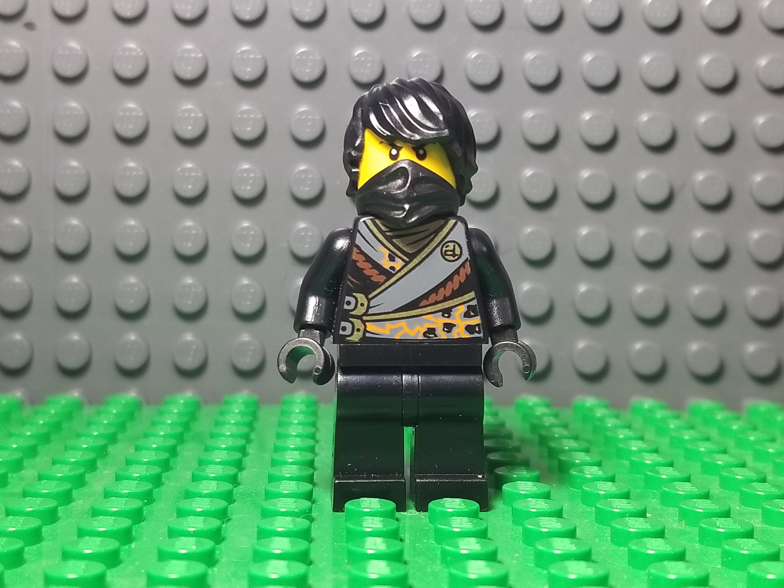 I made a cool update to my favorite Ninjago weapons, the Techno