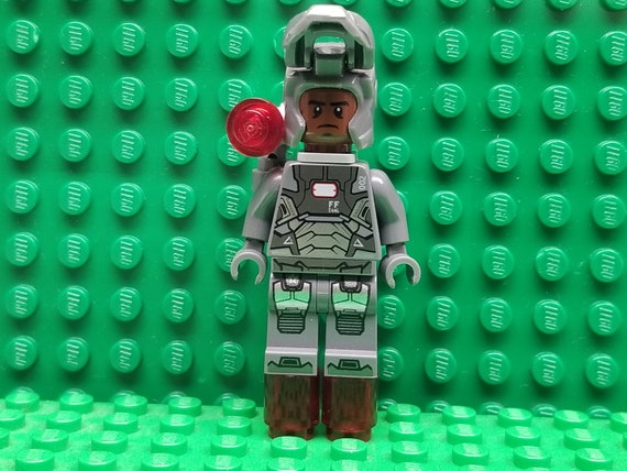 LEGO Minifigure Super Heroes Iron Man 3 War Machine With Backpack