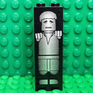 LEGO® Star Wars Han Solo Frozen en versión de ladrillo de