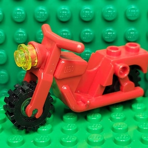 LEGO® Classic City Dirt Bike Motorcycle Red, LEGO® Minifigure, LEGO® Minifig