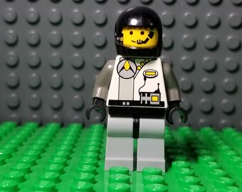 Lego Space Exploriens Helmet with Radio Torso, Lego Minifigure, Lego Minifig