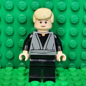 LEGO® Star Wars Luke Skywalker in Jedi Robe, LEGO® Minifigure, LEGO® Minifig