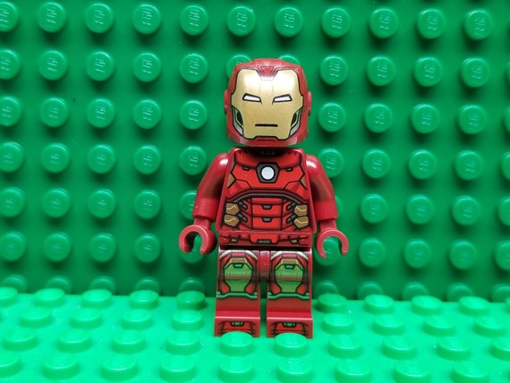 LEGO® Minifigure Super Heroes the Avengers Iron Man With Silver Hexagon on  Chest, LEGO® Minifig, LEGO® People 