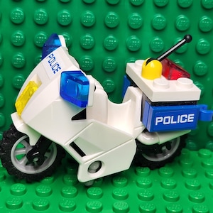 LEGO® City Police Bike Motorcycle, LEGO® Minifigure, LEGO® Minifig