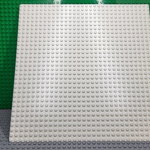 LEGO® Baseplate 32x32 Stud White Plate 10inch, Builder, Snow Plate