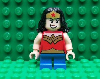 LEGO Super Heroes Mighty Micros Wonder Woman With Short Legs