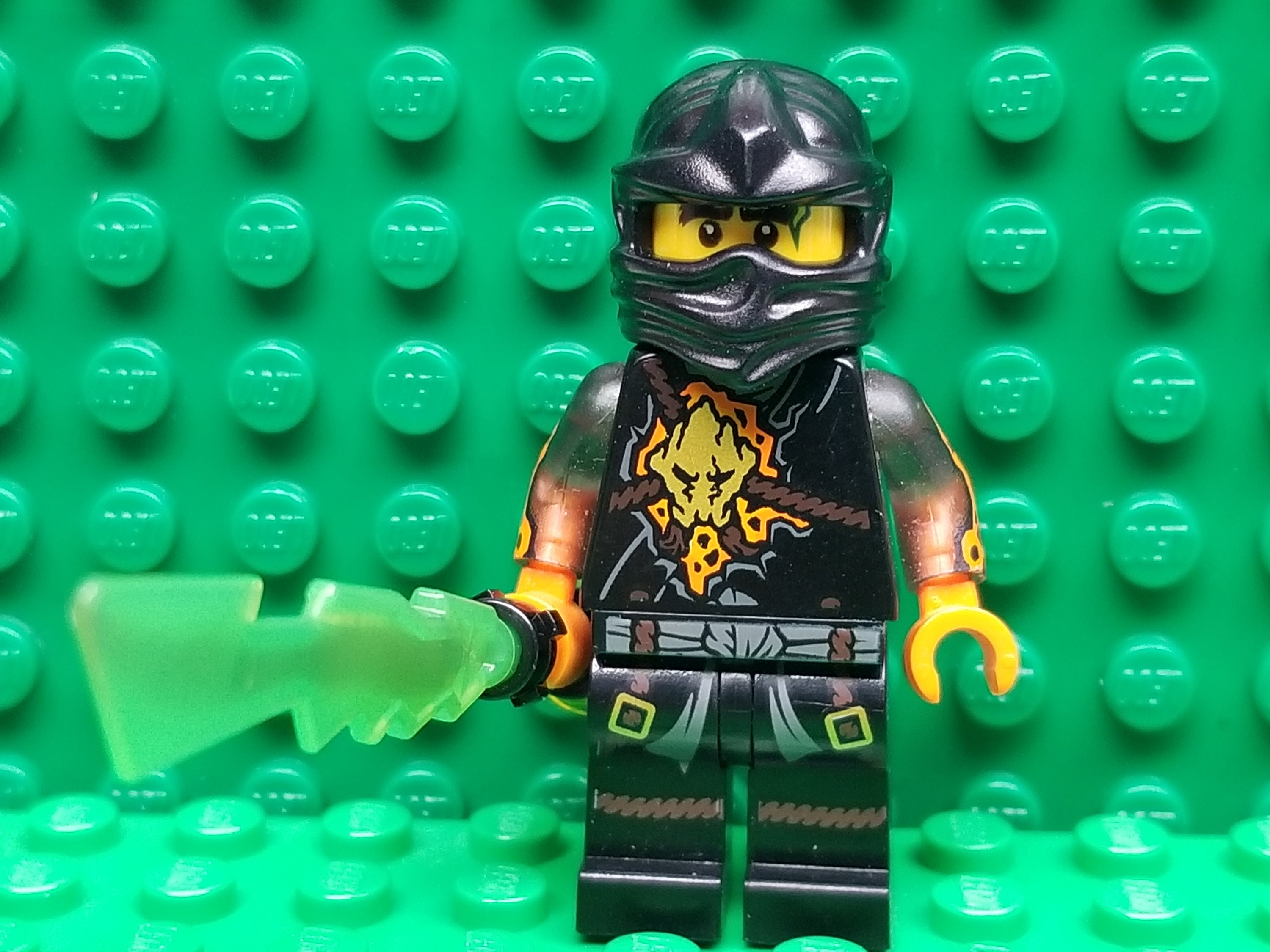 Kai and Cole with their Techno Blades. : r/Ninjago