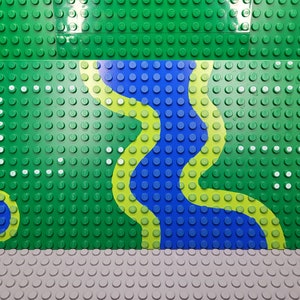 LEGO® Baseplate 16 x 32 with River and Set 6071 Dots Pattern 10x5inch, Builder image 1