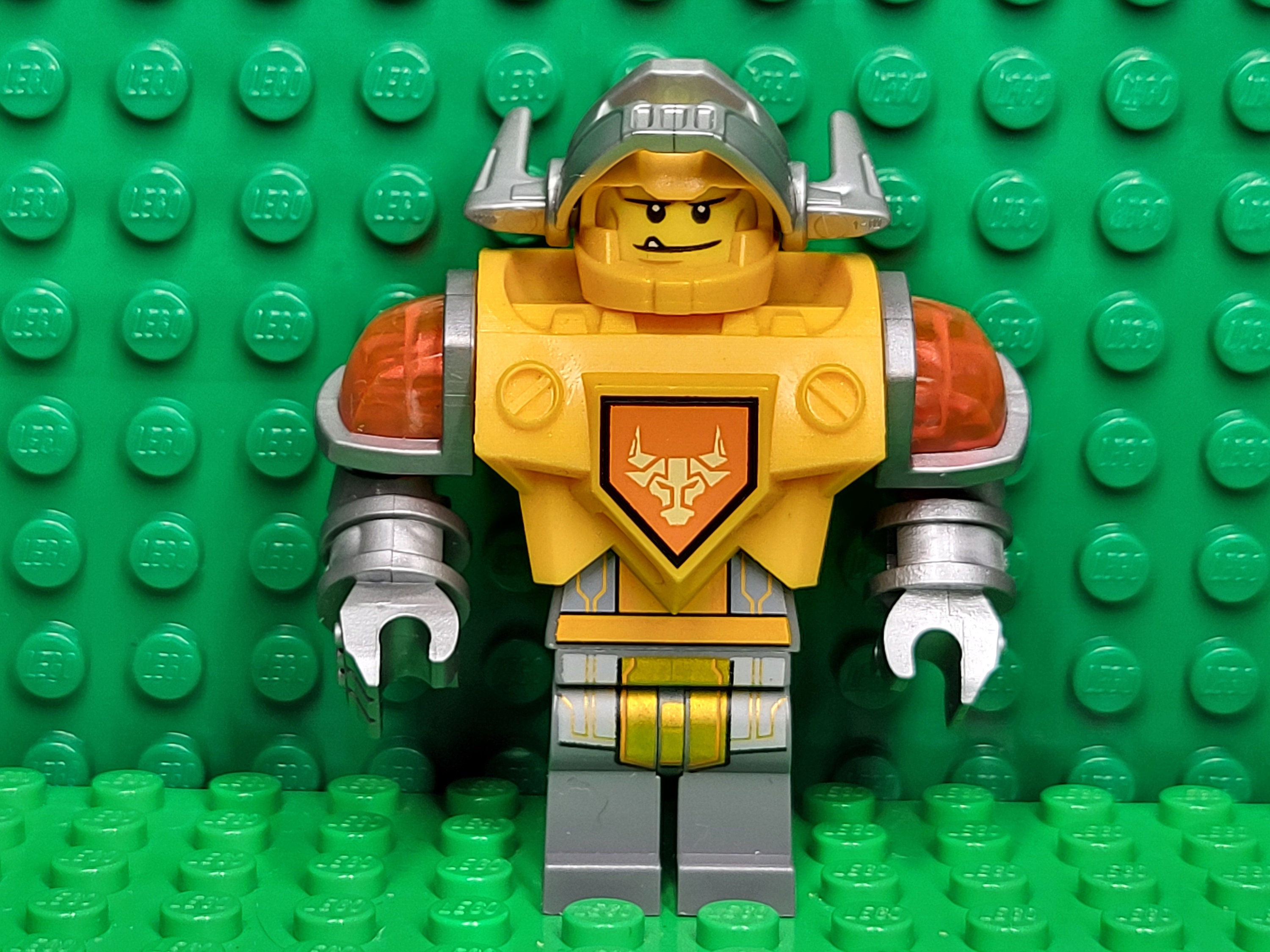 LEGO® Nexo Knights Battle Suit Axl, LEGO® Minifigure, Minifig