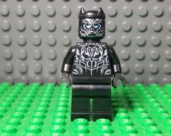 LEGO® Super Heroes Black Panther Metallic Blue Highlights, LEGO® Minifigure, LEGO® Minifig