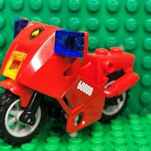LEGO® City Bike Motorcycle Red Fireman,  Minifigure,  Minifig, LEGO®