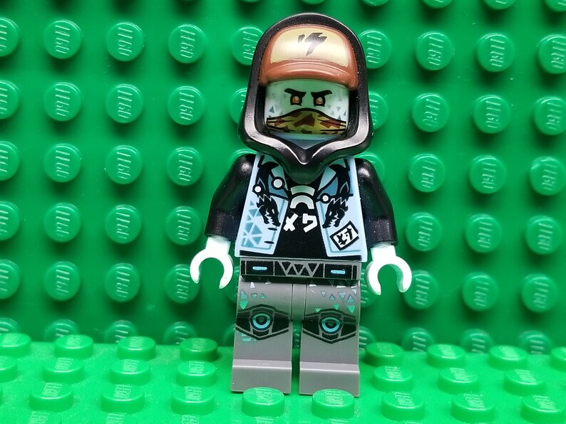 lego ninjago scott minifigure