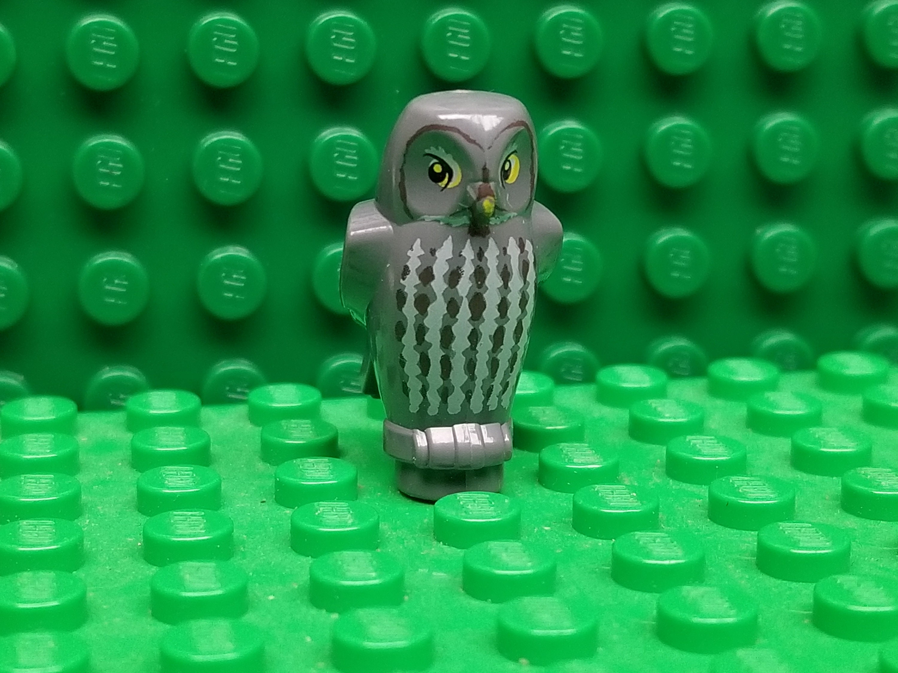 LEGO Harry Potter Minifigure Animal : Hibou blanc avec Hedwige à bec noir 