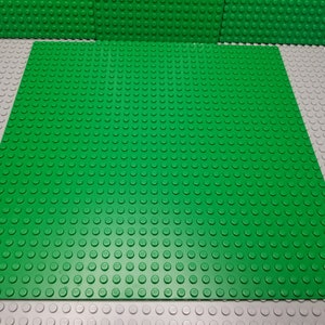 LEGO Plaque de Base 16 x 32 avec River from 6071 (2748)