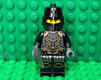 LEGO® Medieval Castle Fantasy Era Kingdoms Dragon Knight Scale Mail with Chains Rare, LEGO® Minifigure, LEGO® Minifig, People