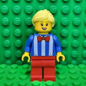 LEGO® Town City Ice Cream Vendor Female, Minifigure, Minifig, LEGO®