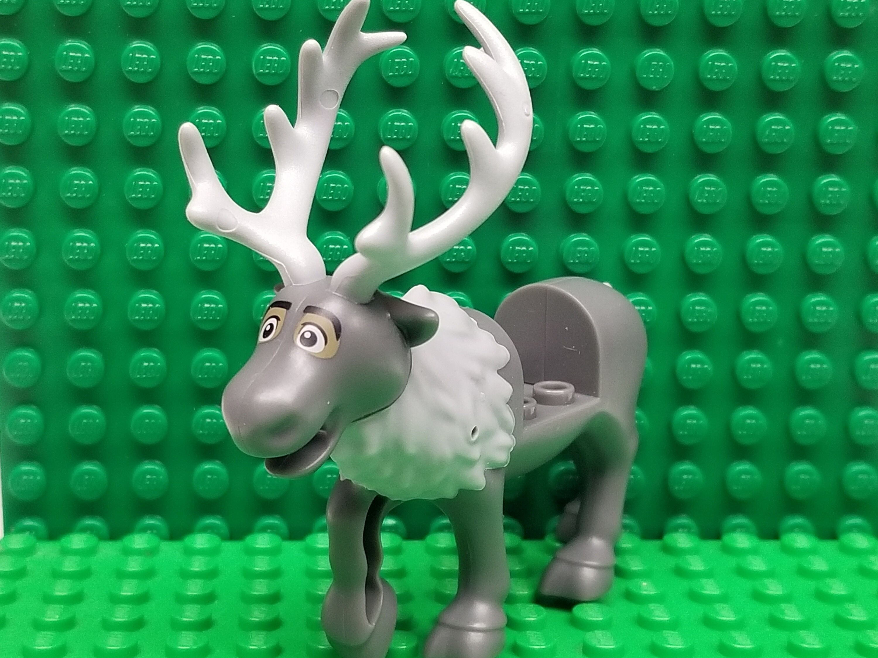 Lego sven minifigure sales