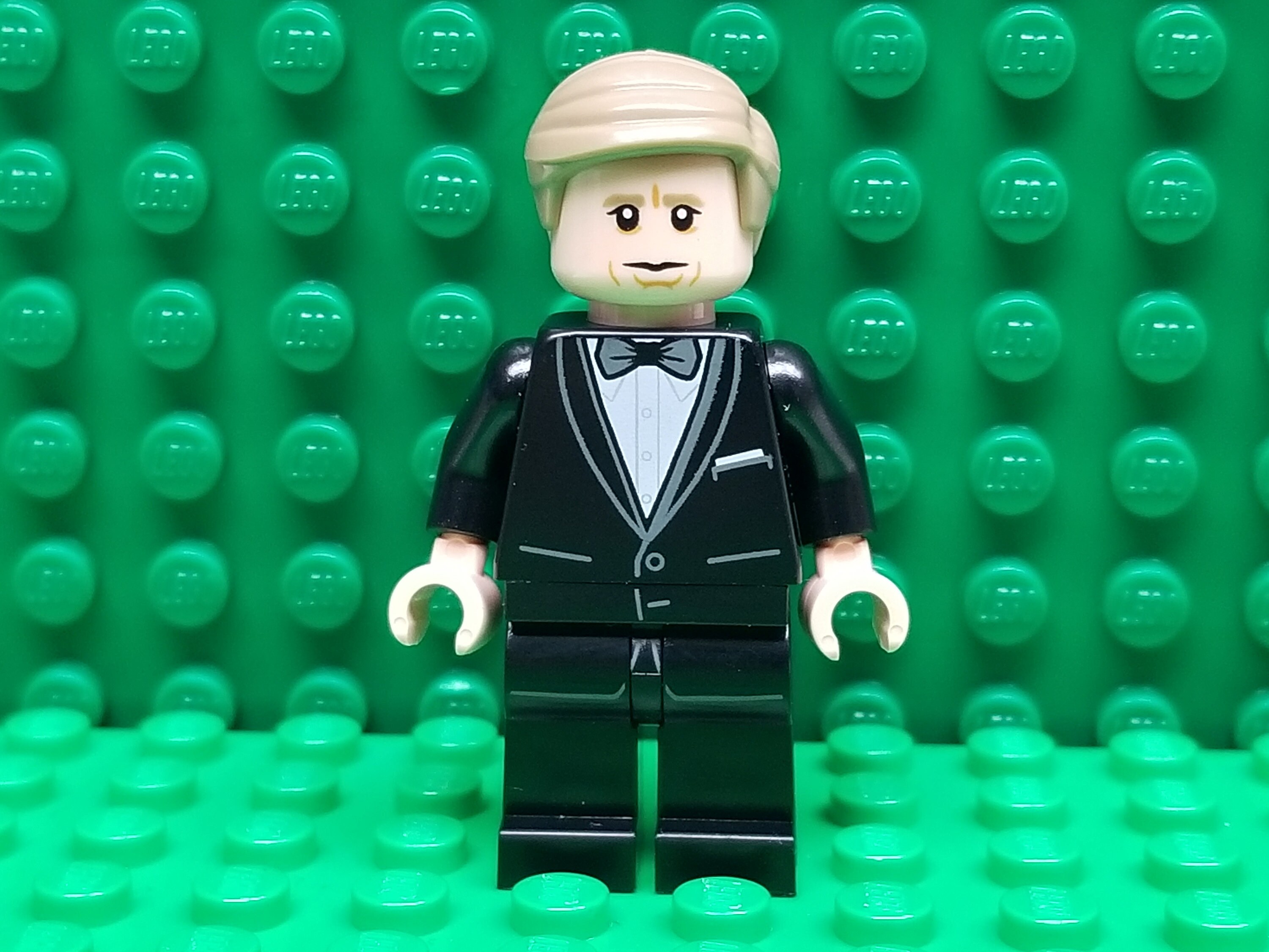 James bond minifigure sale