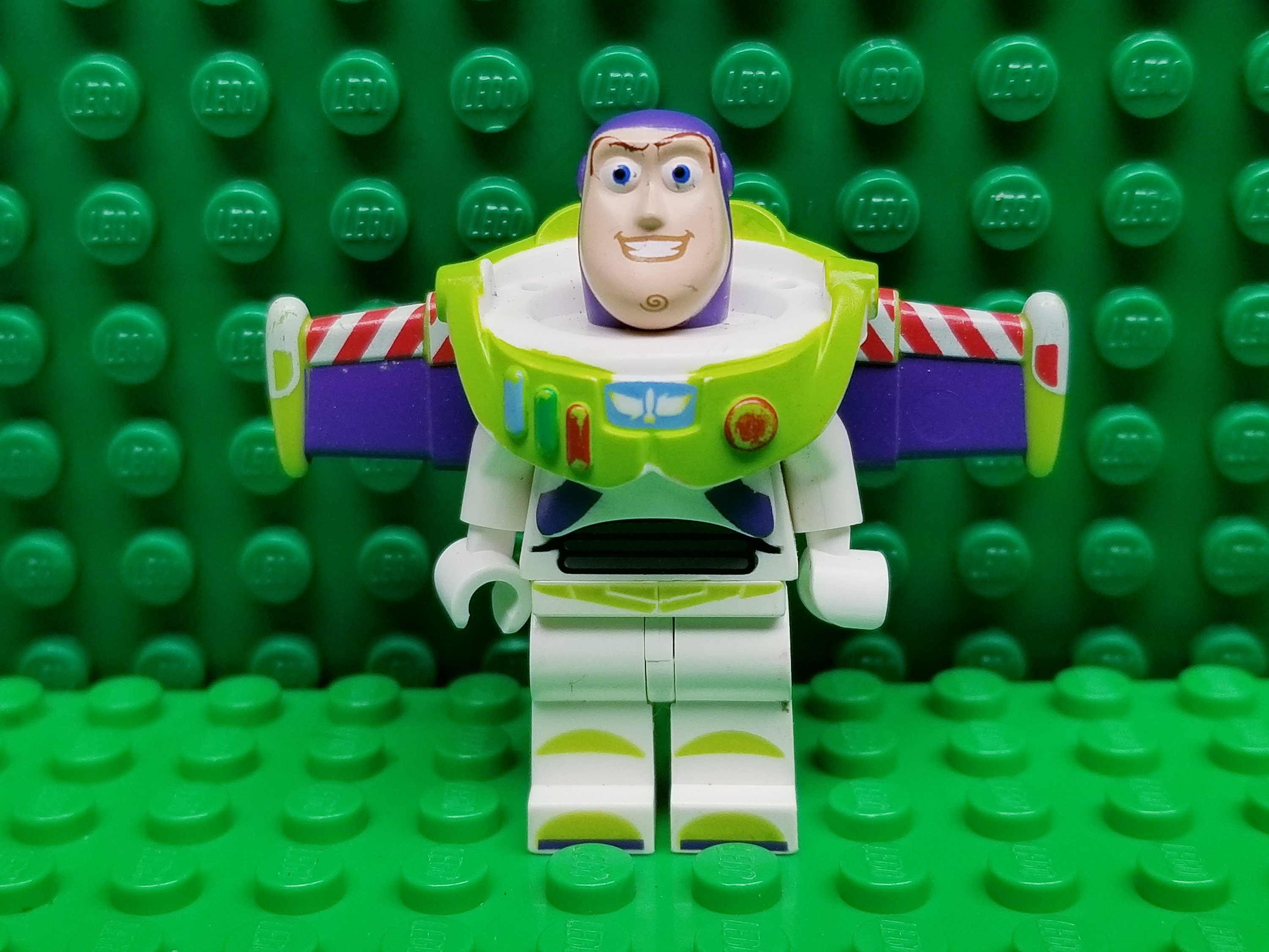 Lego Buzz Lightyear 7592 New Retired Sealed Lego 7592 Disney Pixar