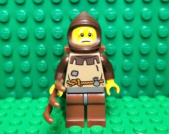 LEGO® Medieval Castle Fantasy Era Peasant Male Old with Basket Rare, LEGO® Minifigure, LEGO® Minifig, People
