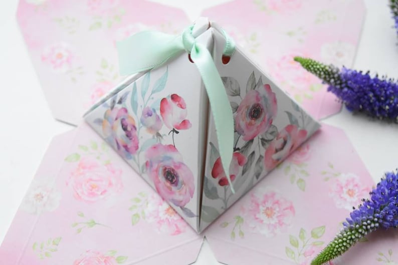 Reversible Watercolour Floral Pyramid Box