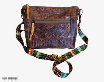 Handmade Embossed Italian Leather Crossbody Bag: Rustic Women's Tote