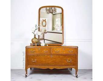 Antique Tiger Oak Quarter Sawn Dresser Vanity With Beveled Mirror| Casters | 3 Drawers| Exceptional condition. Restored.