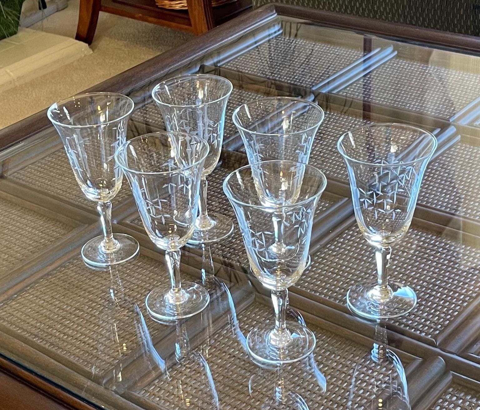 wine glass ribbed Ribbed Coupe Cocktail Glasses 8 oz