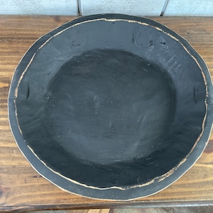 Round * Bowl * Black
