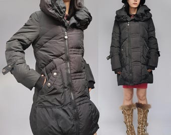 Betsey Johnson puffy deconstructed big collar down black quilted duvet coat bow tie cute black parka