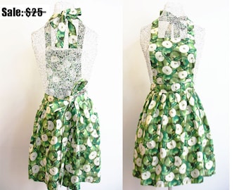 Cute green apple apron rockabilly summer mini picnic dress back tie halter cotton whimsy woodland pixie boho bohemian mary quant club kids