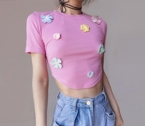 pink crop mini short sleeve top flower floral emb… - image 1