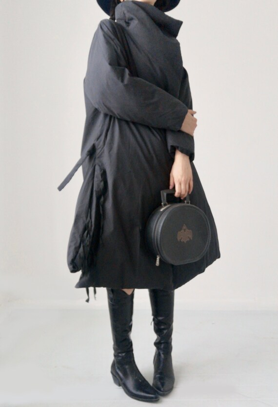 Black Deconstructed Swing Puffy Coat Duvet Oversize Maxi Designer Cyber Avant GARDE Darkness Duster Wrap Long Goth Puffer Unisex