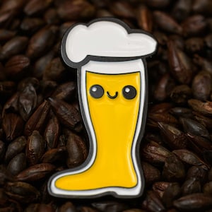 Happy Beer Boot Pin