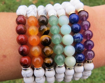 Pulsera de piedra de chakra blanca - Joyería curativa de chakras - Pulsera de cuentas de piedra blanca - Pulsera de howlita con cuentas - Juego de pulseras de cristal de 7 chakras