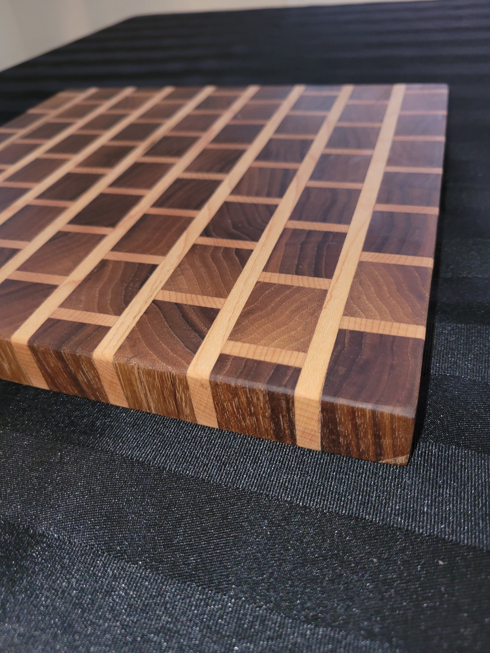 End Grain Black Walnut and Maple Cutting Board | Etsy