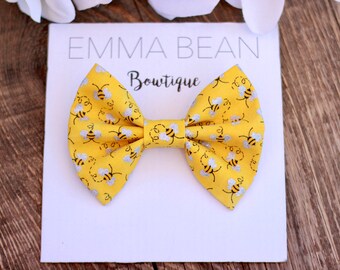 Glitter Bee Hair Bow Clip: Yellow Print Fabric Bow