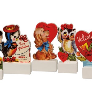 Valentine Vintage Style Valentine's Greeting Card Set of 5 Retro Style Stand-up Decorations