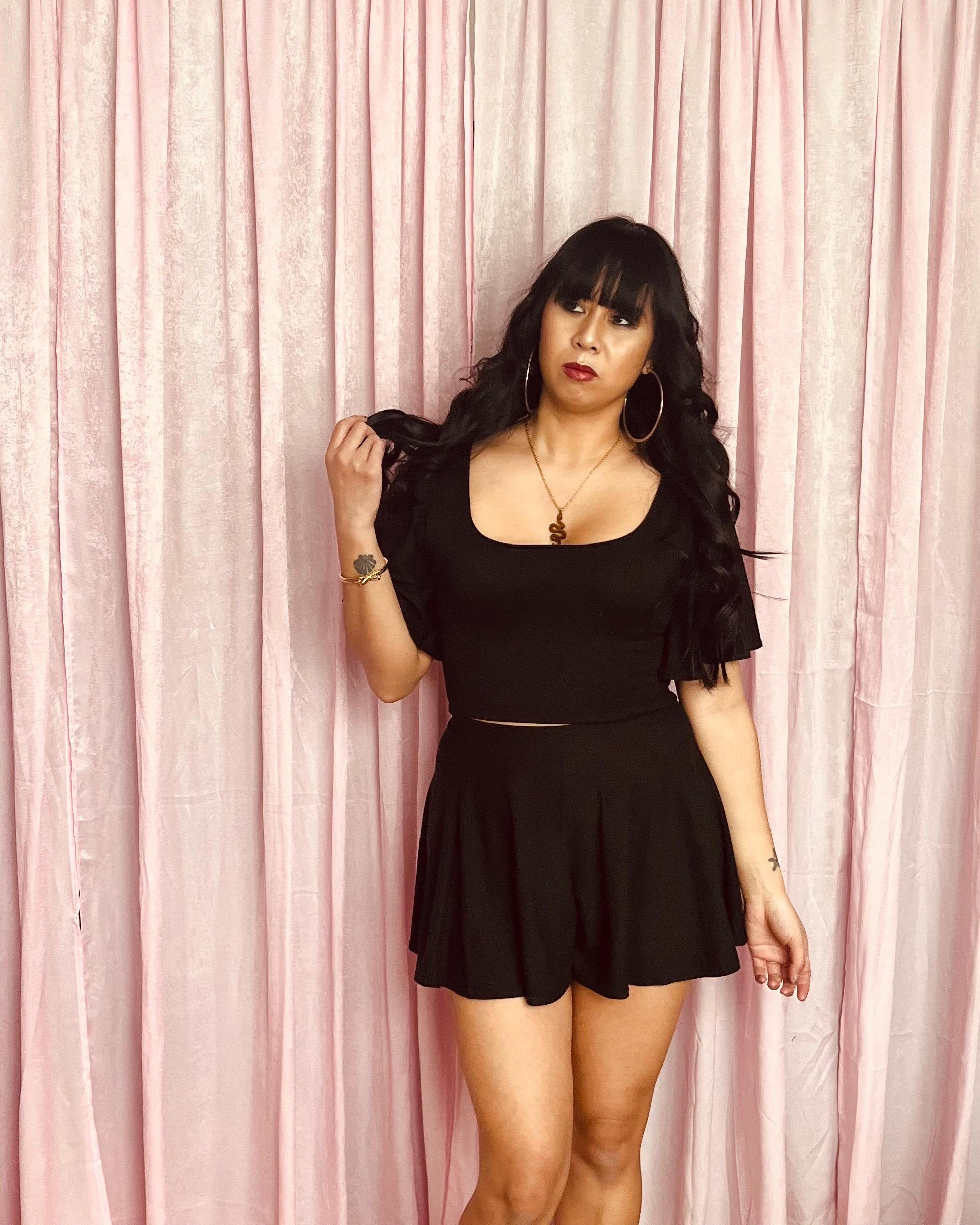 Matching Set - BOSSY Crop Top & AIRY Shorts // two piece set // crop top // high waisted shorts // bell sleeves // high waisted shorts
