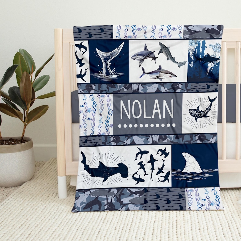 Personalized Shark Baby Blanket: Custom Name Ocean Nursery, Soft Minky Fleece, Newborn Keepsake Gift imagen 1