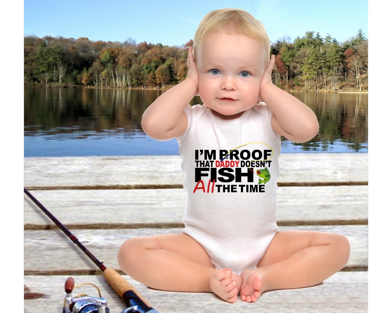 Fishing Onesie® Bodysuit or Infant Tee Pregnancy Reveal Announcement Boy or  Girl Funny Fishing Onsie // I'm Proof That Daddy Doesn't Fish 