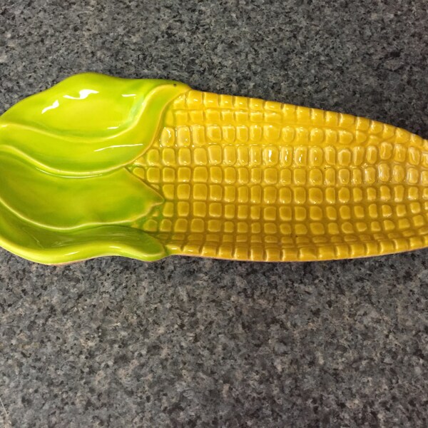 Vintage USA Pottery Corn on the Cob Plate