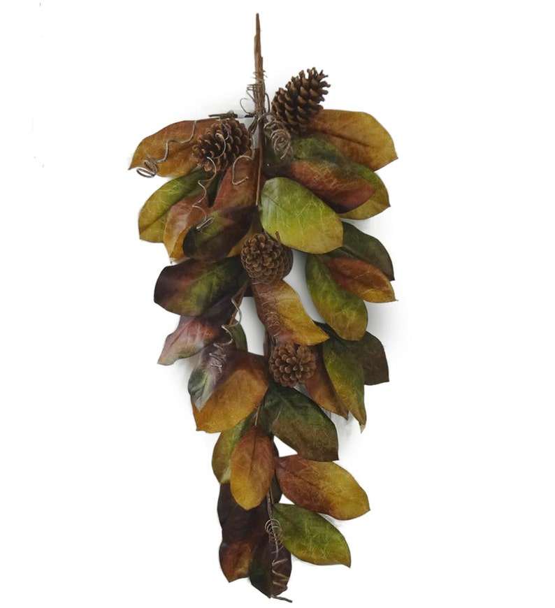 36 Fall Magnolia Leaves Teardrop