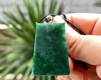 14Kゴールドマルチカラー翡翠ペンダント：ラージオーバルジェダイト