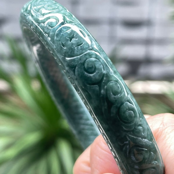 Hunter Green Carved Jadeite Bangle, Certified Carved Jadeite Bangle, 57.1 mm Light Green Carved Jadeite Bangle